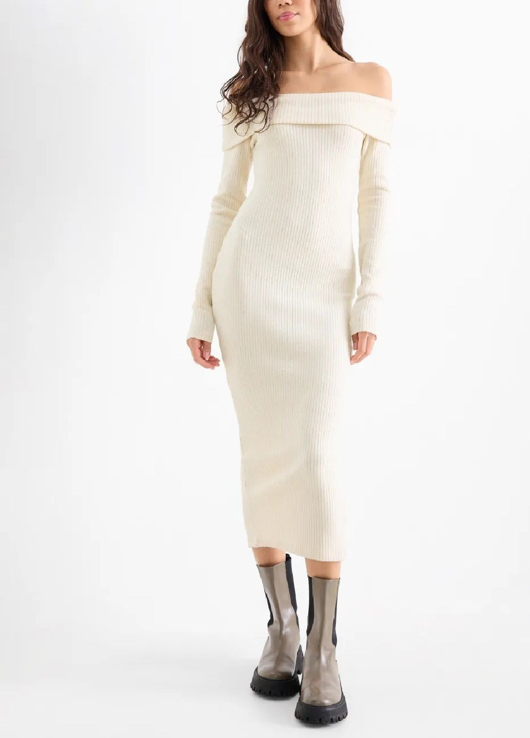 Кремова сукня C&A однотонна