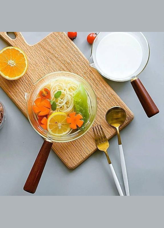 Скляний ківш із дерев'яною ручкою 700 мл Hell (303210238)