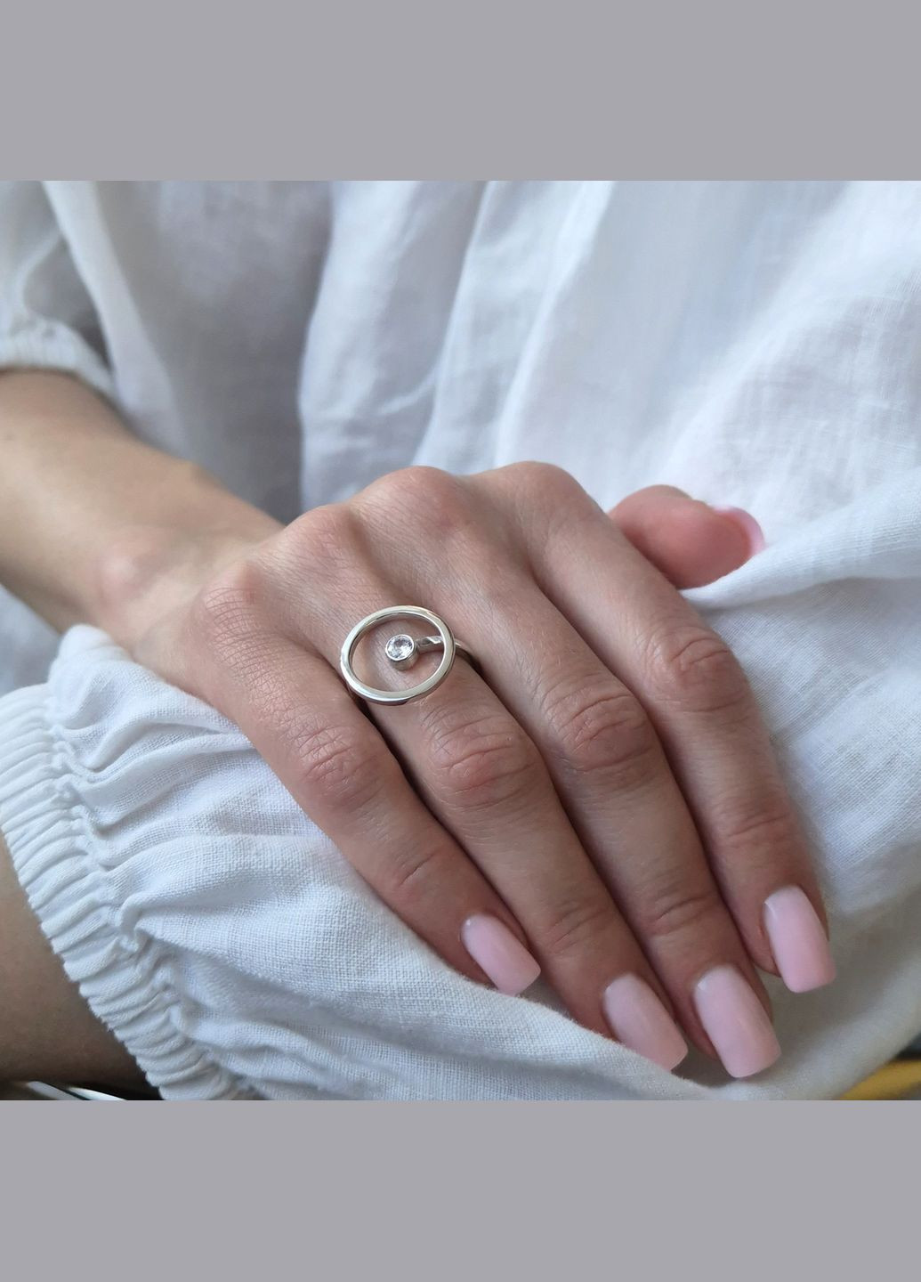 Срібна каблучка Коло з Білим каменем 17.5 розмір срібло 925 проби Родоване л026р 3.06г No Brand (335053825)