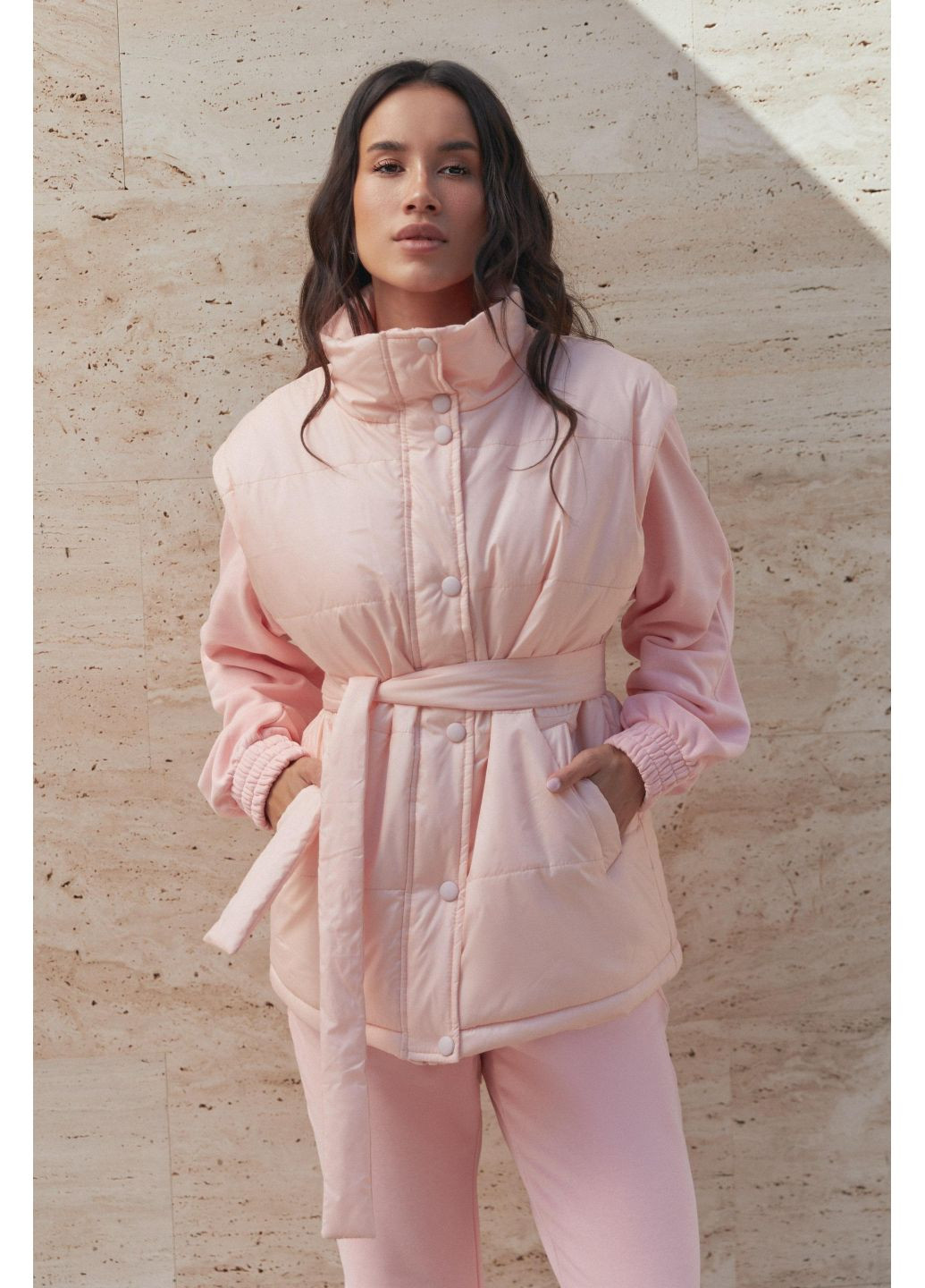 Жилет жіночий осінній з поясом безрукавка з коміром Seventeen (361246747)