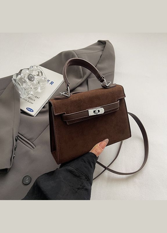 Жіноча сумка бархатна 8893 крос-боді на ремінці No Brand (344446760)