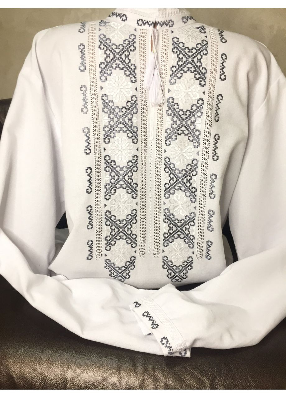 Белая низинка. стильная мужская вышиванка на белом полотне ручной работы. l (371191033)