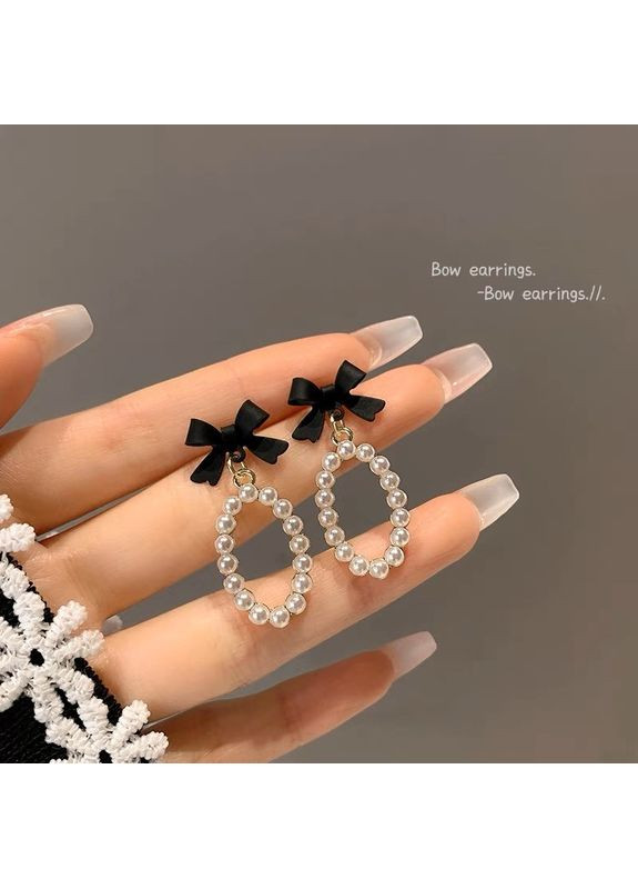 Модные женские серьги с бантиком и жемчужинами, классические, нарядные сережки "Нежность" China (366875148)