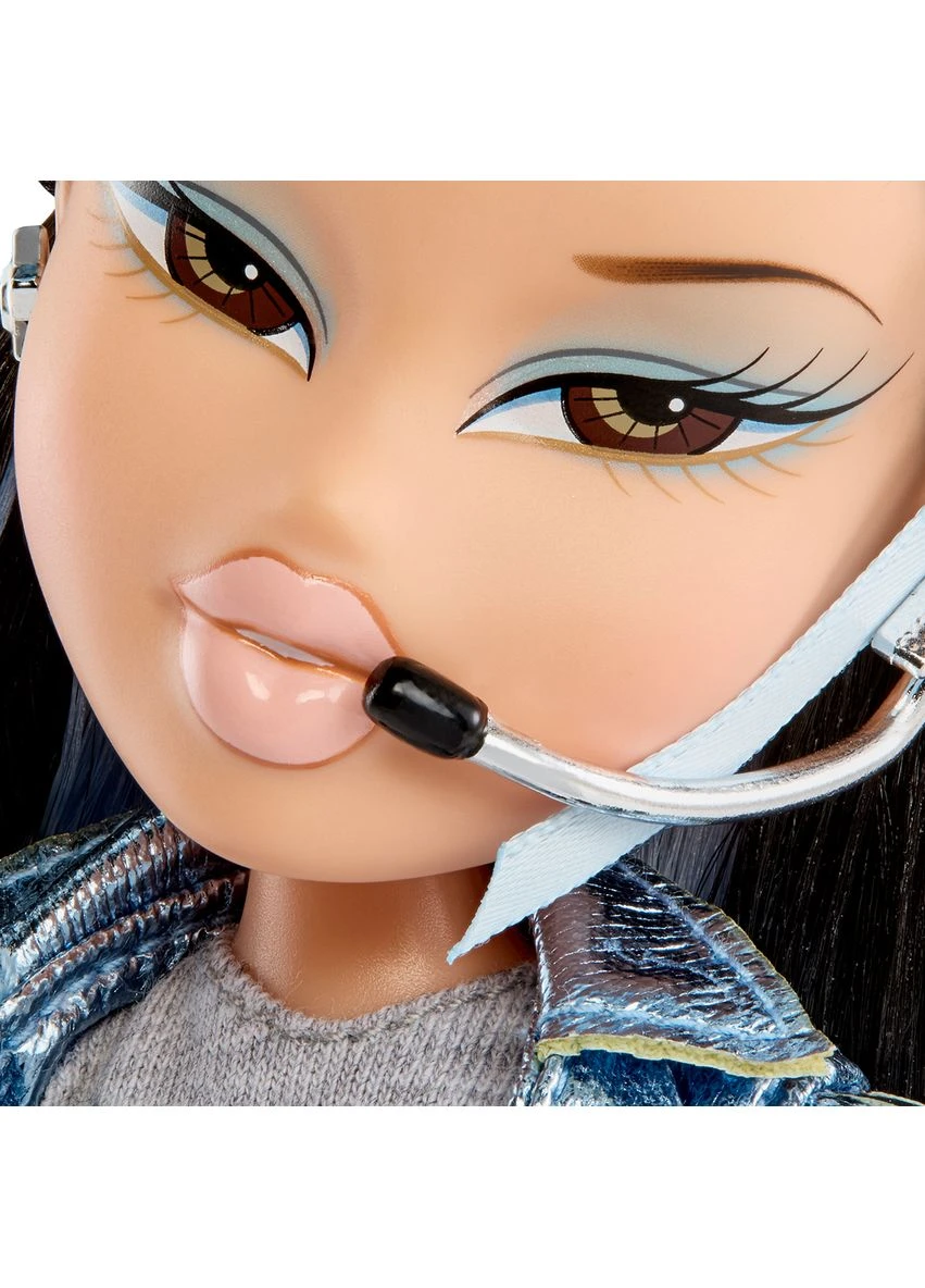 Кукла Bratz Pop Starz Джейд с аксессуарами 15 точек артикуляции No Brand (398202273)