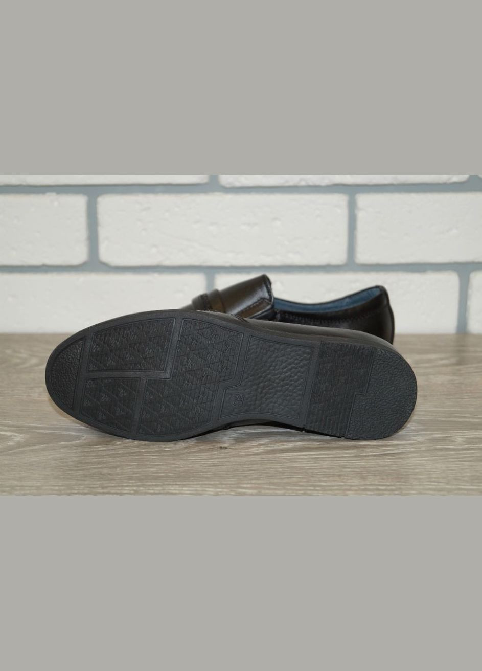 Черные кожаные туфли черные без шнурков KangFu