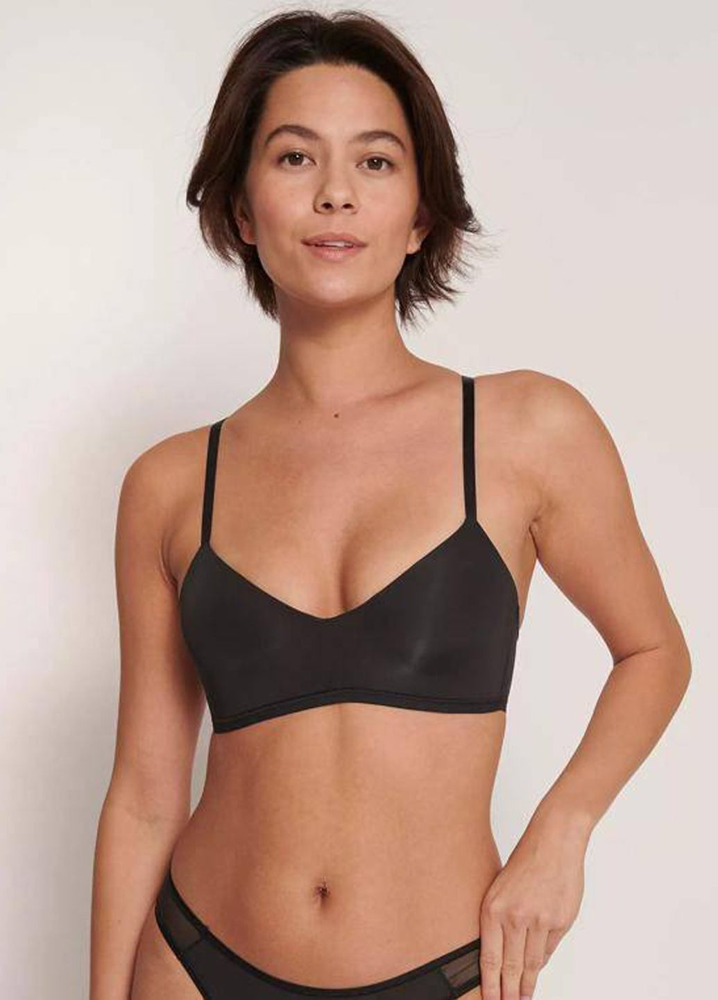 Чорний бюстгальтер Sloggi