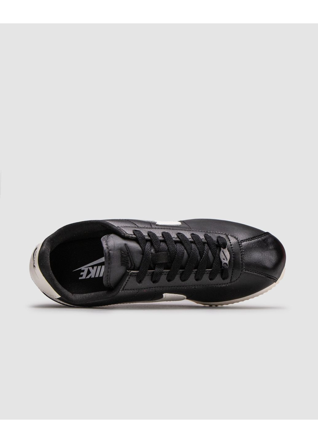 Черные демисезонные кроссовки мужские nike cortez basic black / white найк кортез No Brand