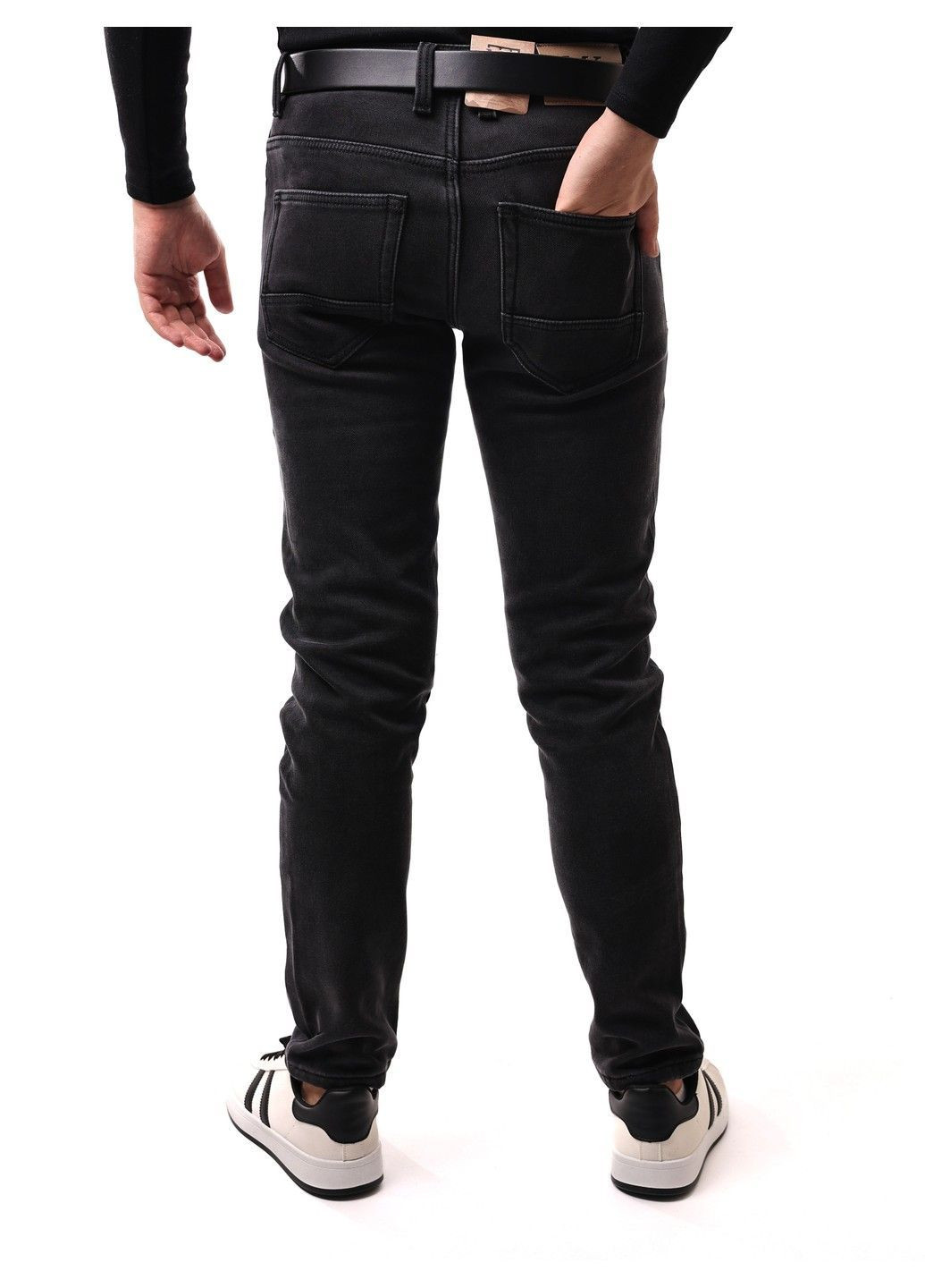 Серые джинсы мужские MOSRBLAK