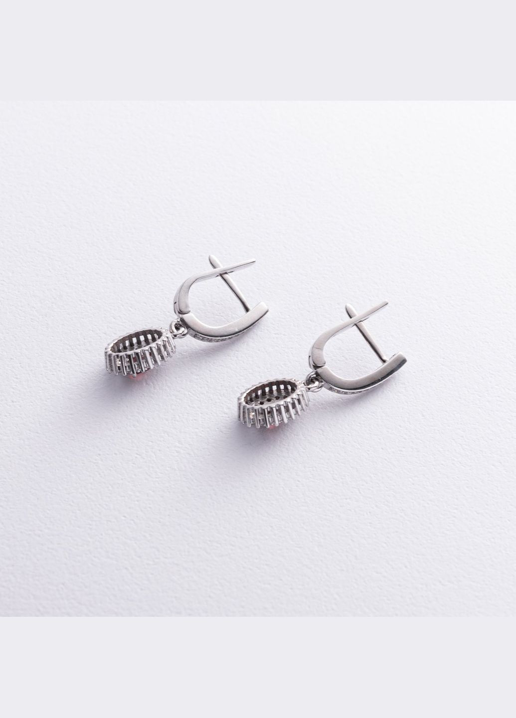 Срібні сережки з піропами і фіанітами GS02-086-4110 Oniks (264392903)