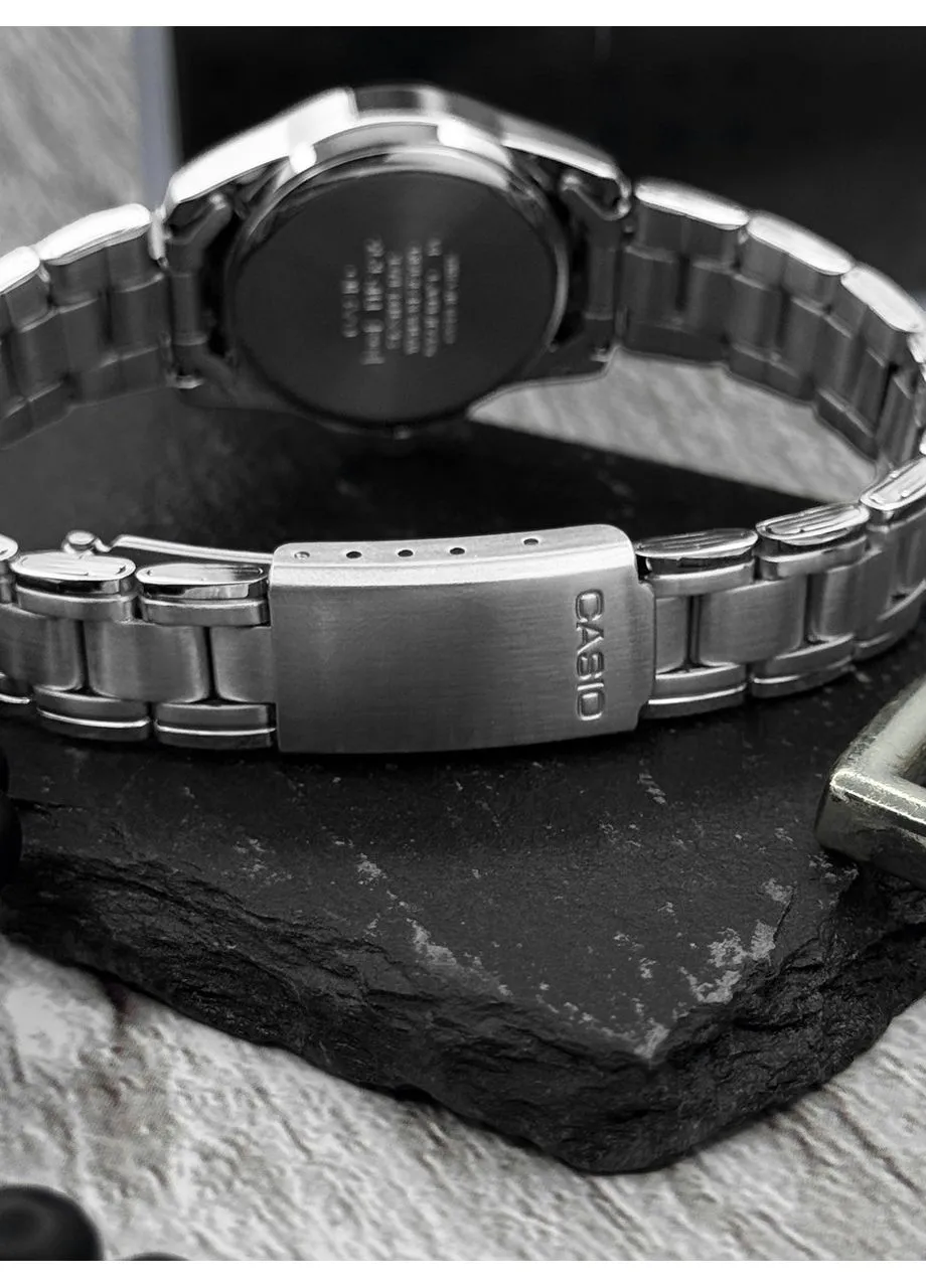 Жіночий годинник LTP-1215A Casio (402245390)