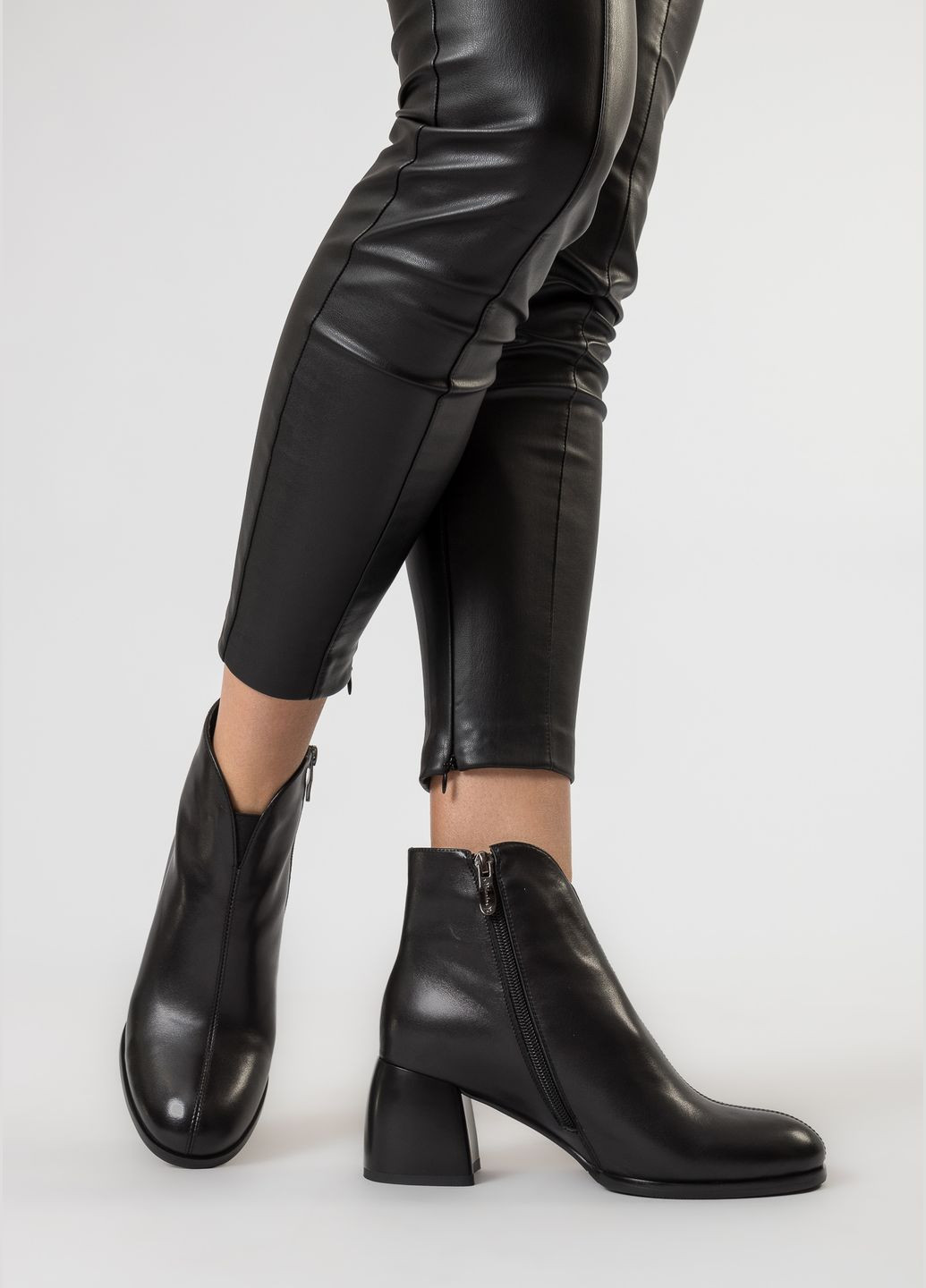 Черные ботильоны (1705ба) Melanda.M