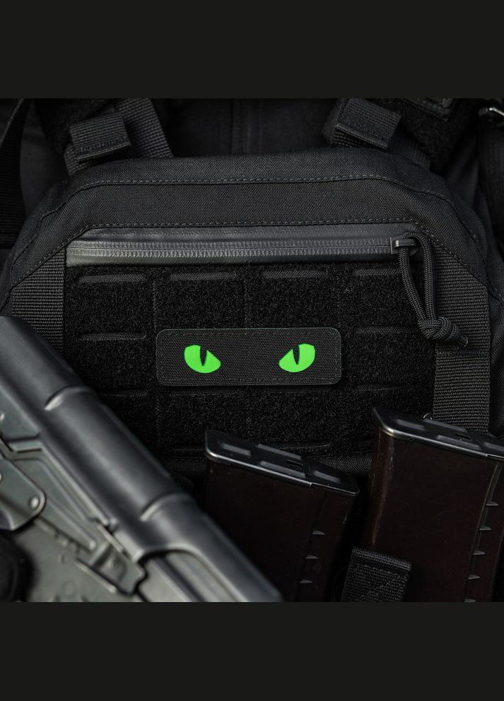 Нашивка Cat Eyes Laser Cut Black/Green/GID M-TAC (315047411)