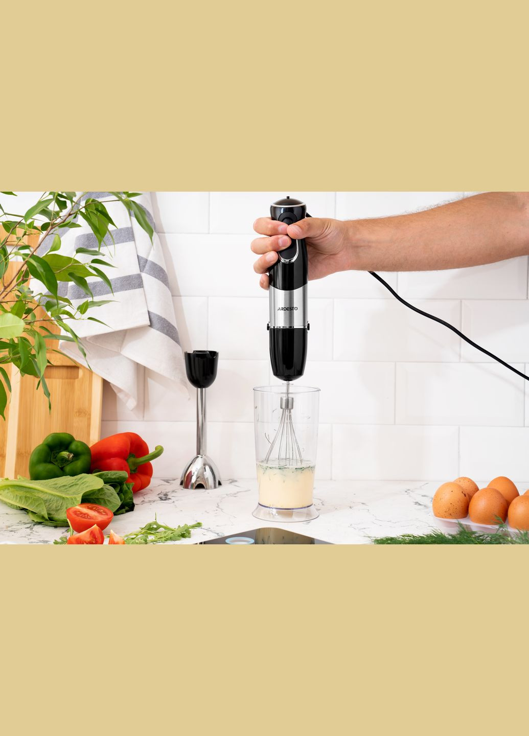 Блендер ручний HBK-800BR - 800Вт/віничок/чаша 0.6л/чорний Ardesto (315602808)