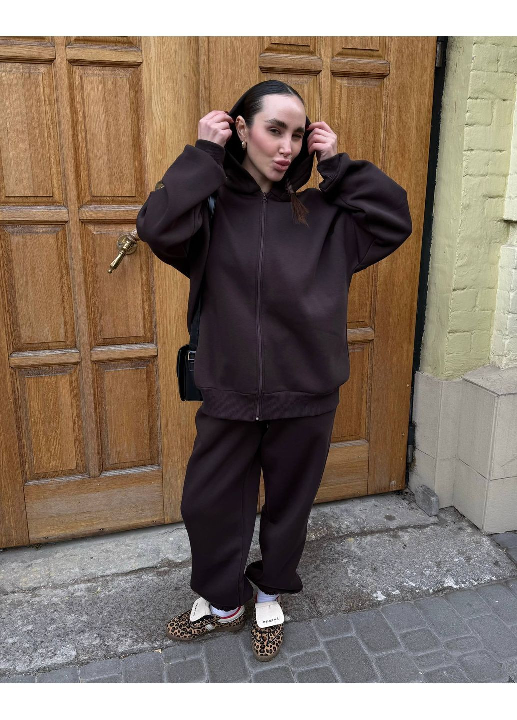 Костюм жіночий оверсайз на флісі No Brand (366238507)