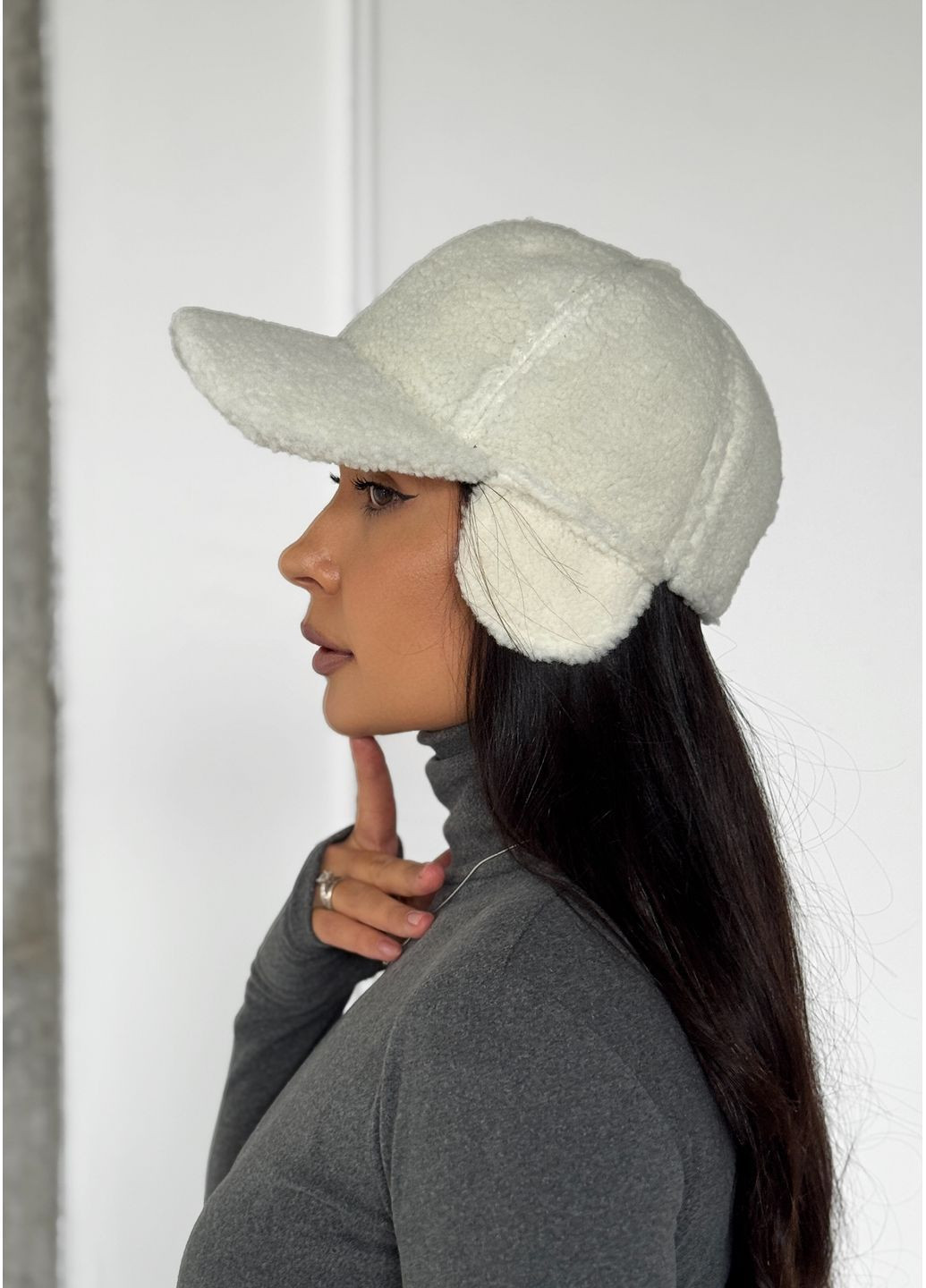 Теплая женская кепка с ушками InFashion Кепка (366820541)