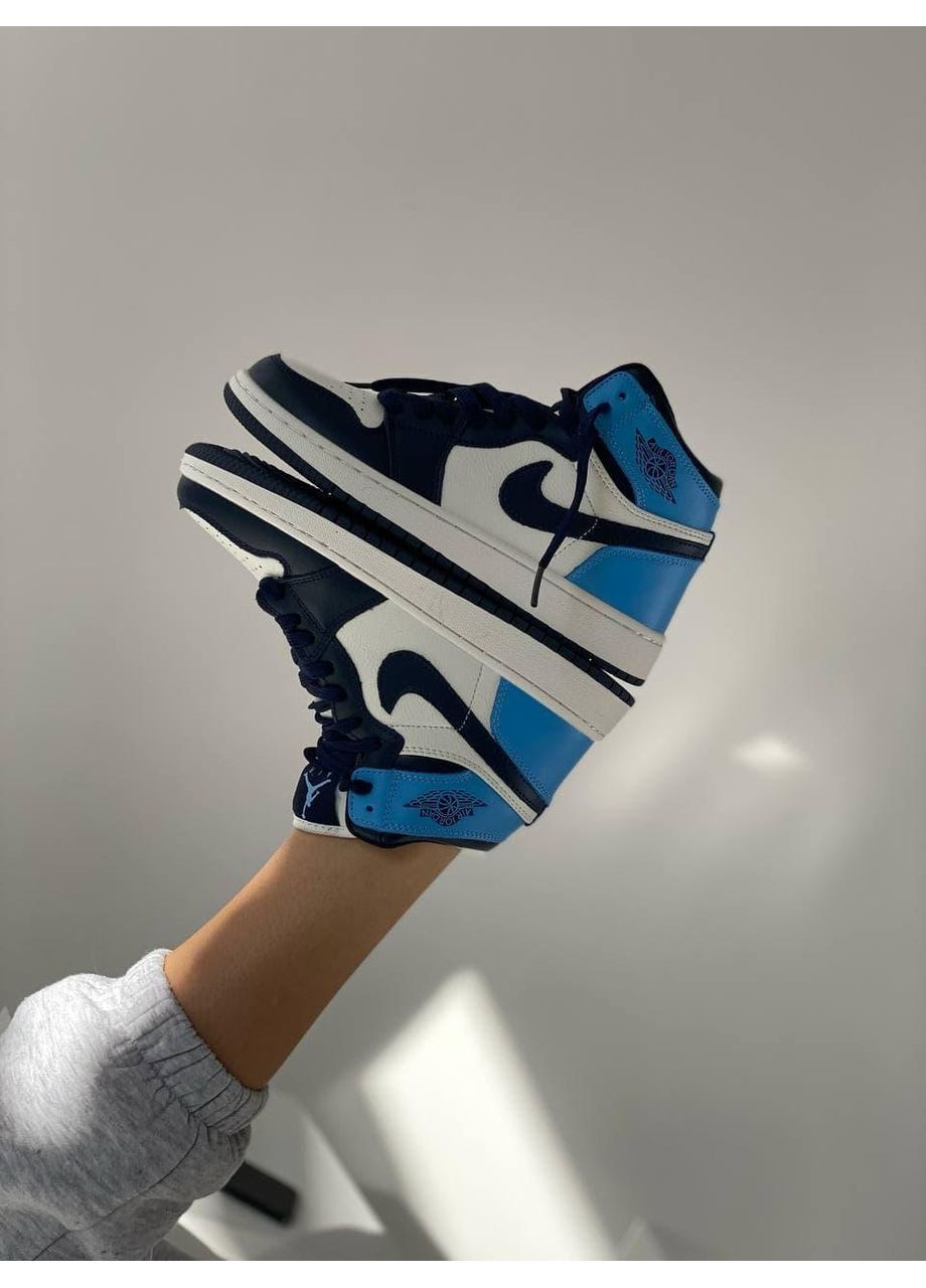 Білі Осінні кросівки чоловічі nike air jordan 1 retro high patent blue toe найк аір джордан No Brand