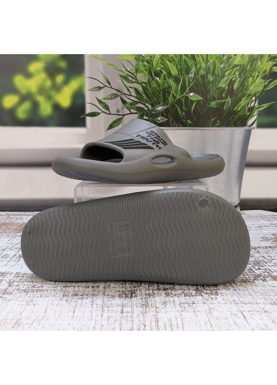 Светло-серые повседневные шлепанцы мужские Fashion