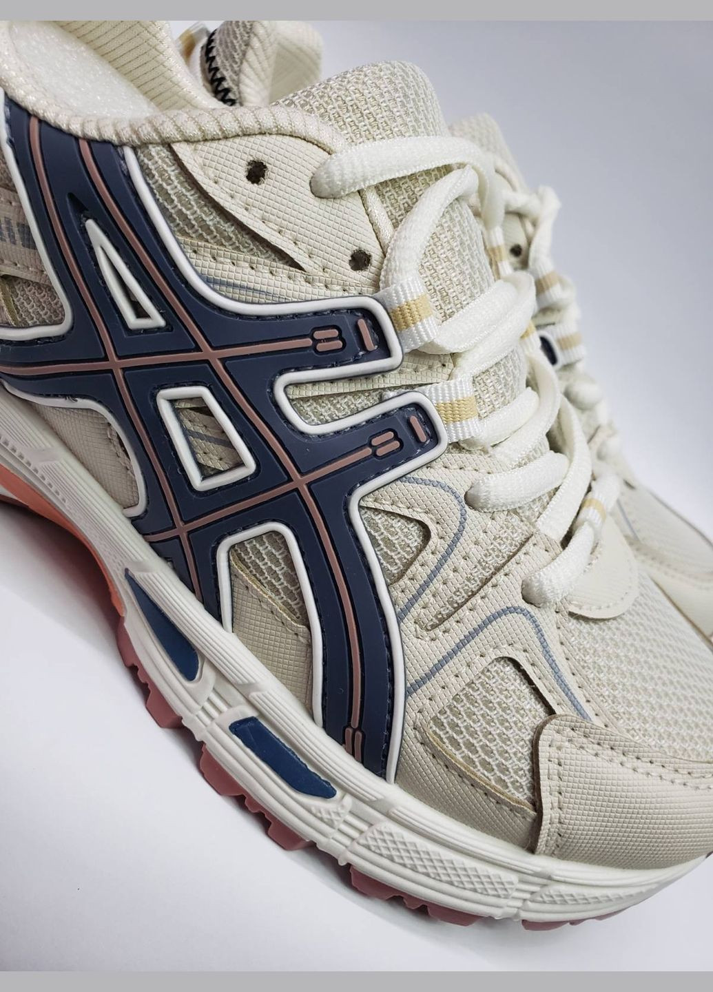 Бежевые стильные детские кроссовки Jong Golf