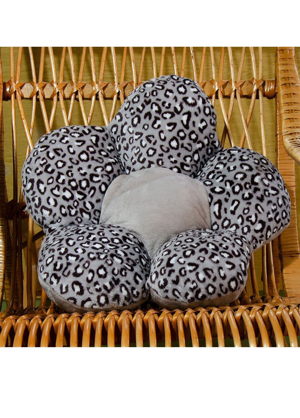Подушка декоративная флисовая Ромашка I-477 леопардовый принт 50х50 см Ярослав (319340066)