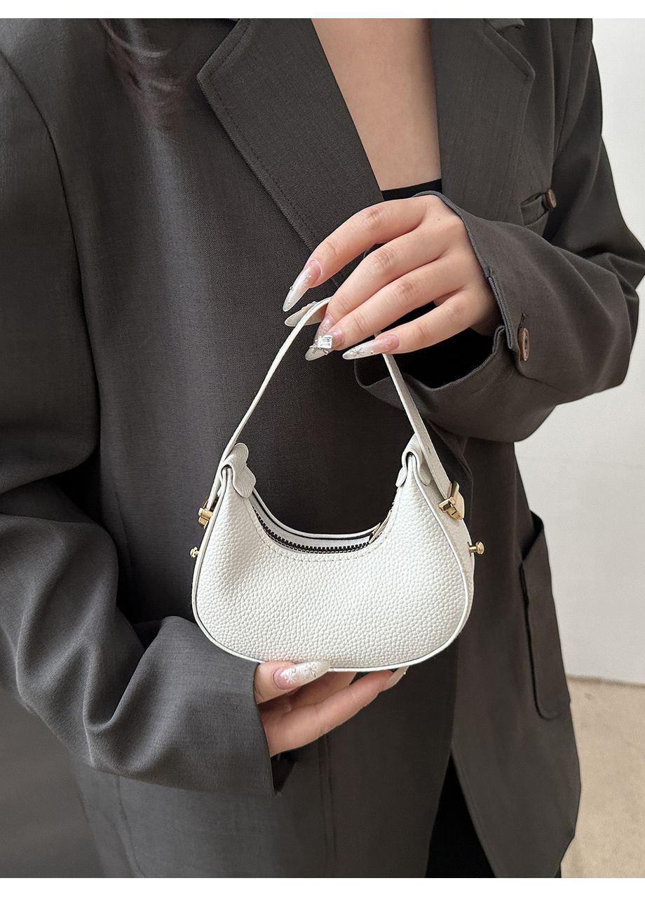 Жіноча маленька сумка багет 10642 No Brand (366871851)