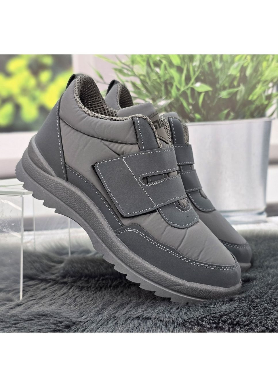 Зимние кроссовки женские зимние кредо на меху Kredo тканевые