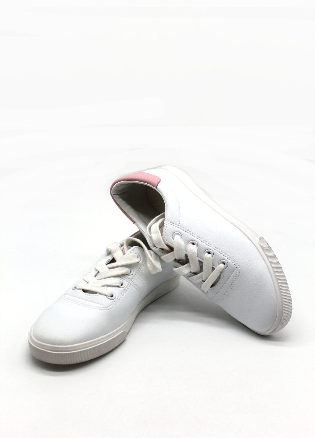 Белые кеды Rifellini