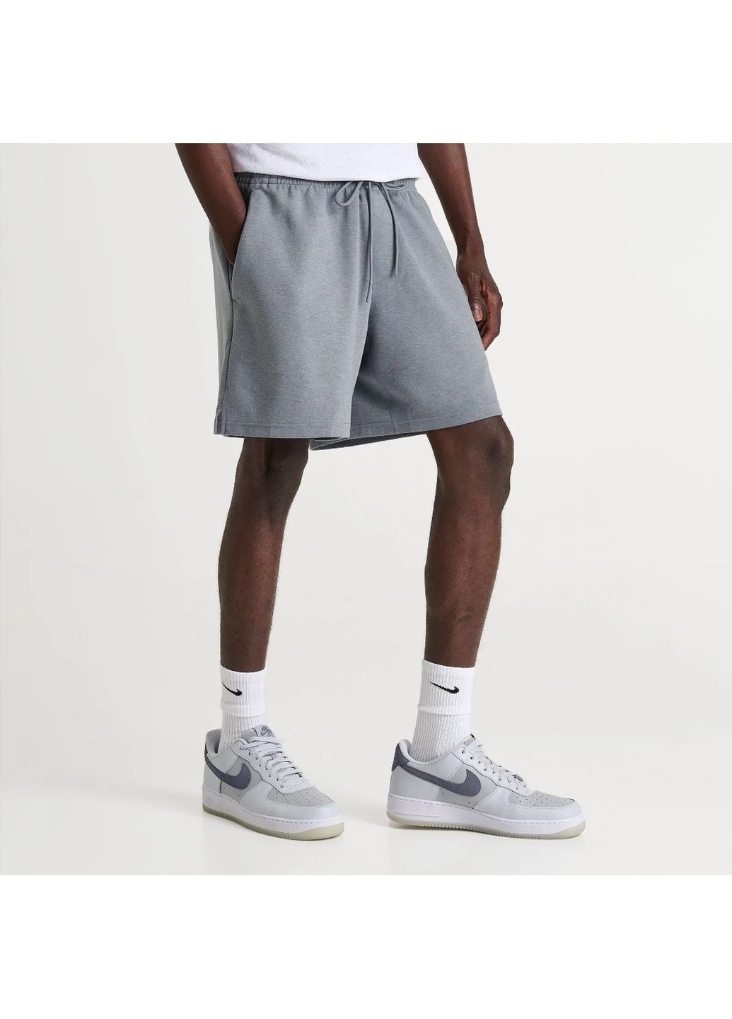 Шорты мужские Primary Dri-Fit Uv Unlined 7 Versatile Shorts Grey Nike (366039170)