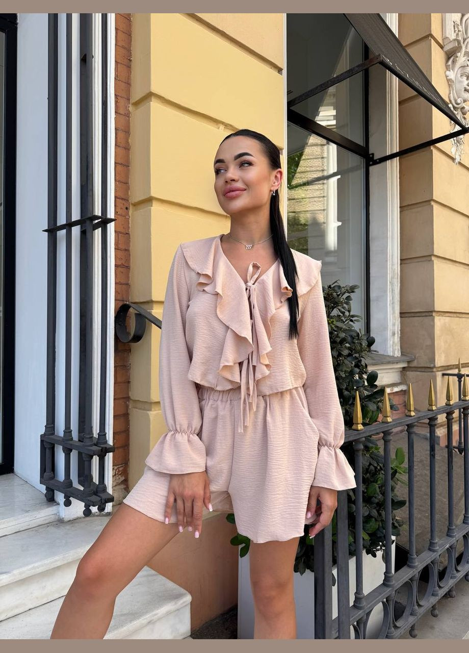 Яркий прогулочный костюм бежевого цвета 33786 Fashion (345065799)