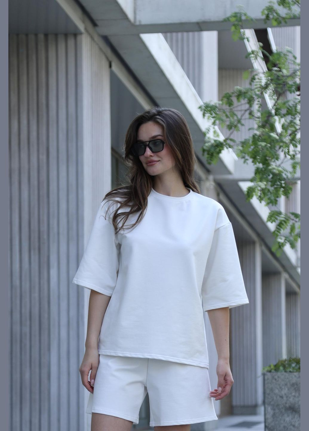 Комплект жіночий "Maya" футболка + шорти білі No Brand (359379765)