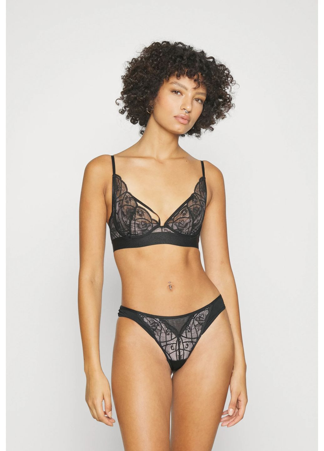 Чорний бюстральтер luna чорний Hunkemoller