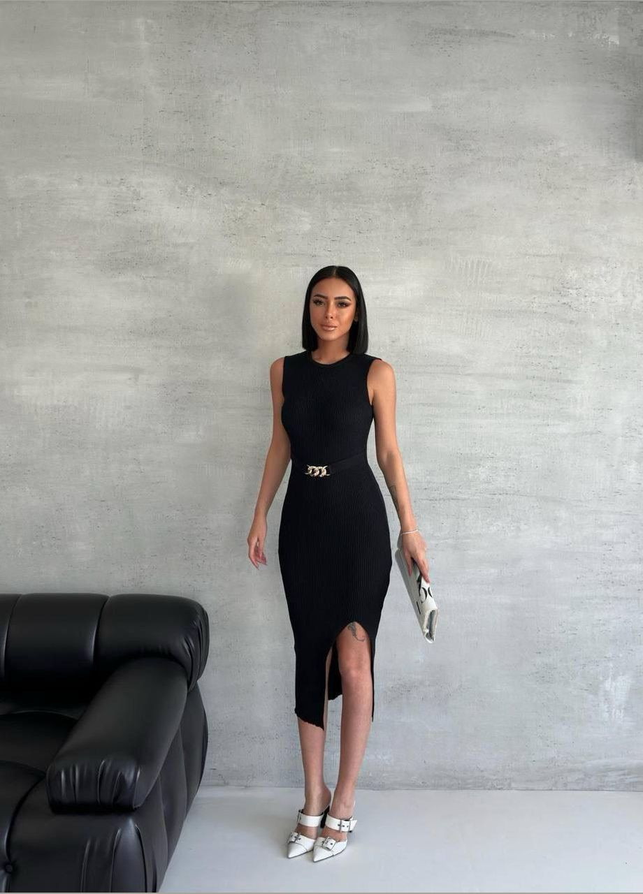 Черное платье с цепочкой No Brand