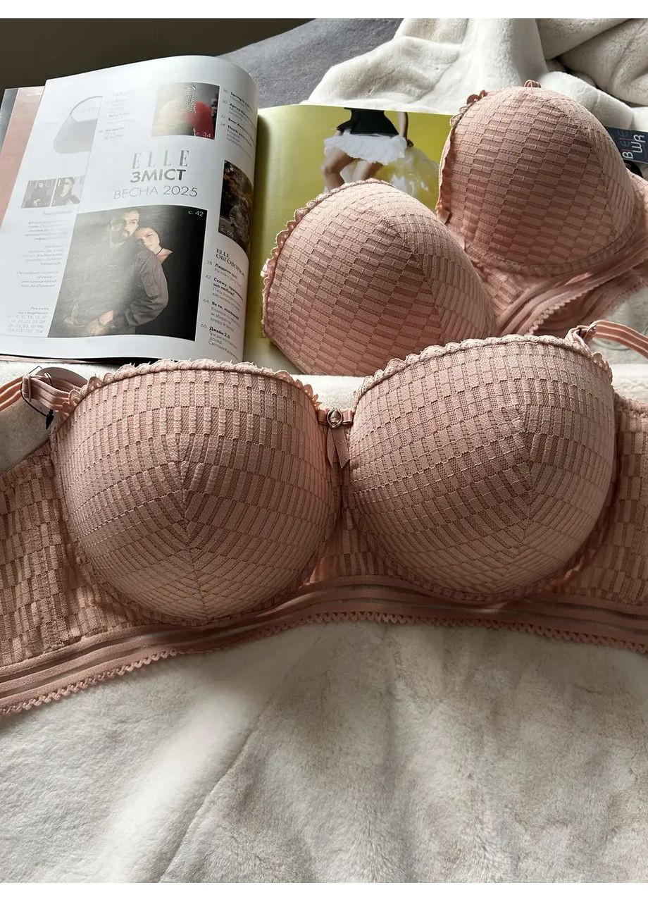 Пудровый балконет бюстгальтер цвет пудра чашка d формованная Biweier с косточками
