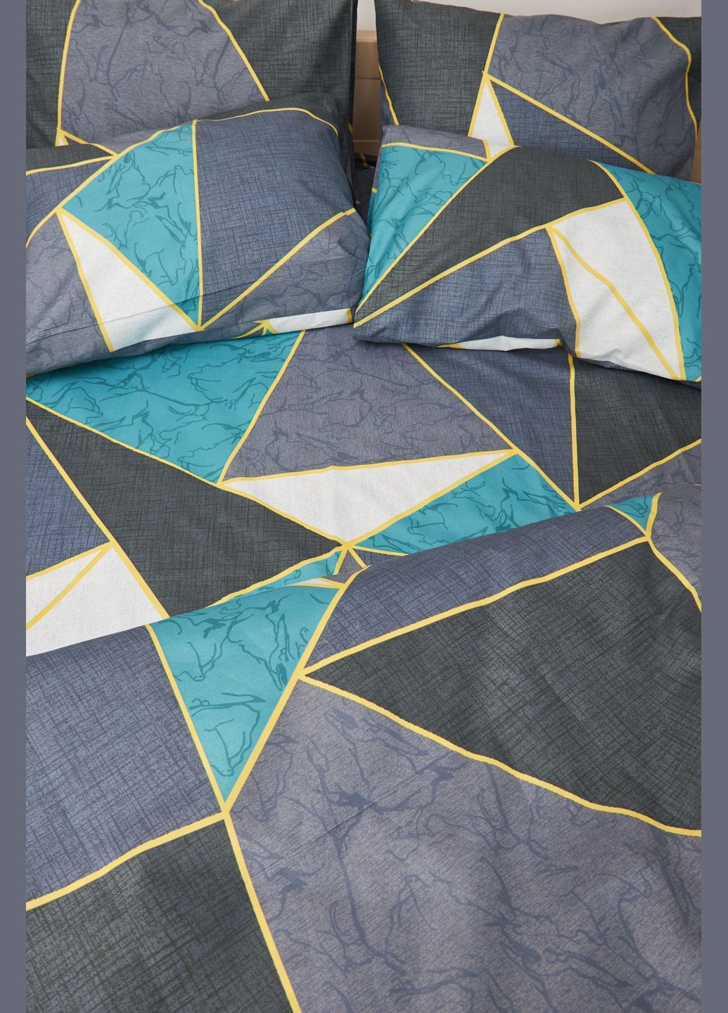 Комплект постільної білизни King Size 220x240 наволочки 4х70х70 Микросатин Premium (MS-820001462) Moon&Star Triangles (285716898)