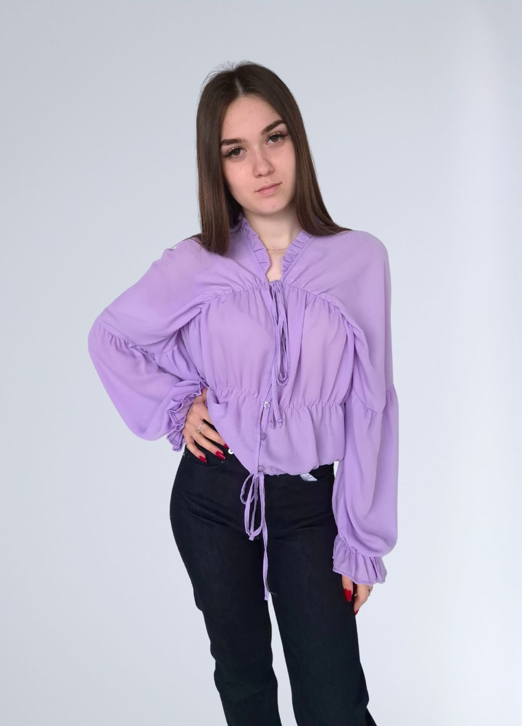 Бузкова блуза жіноча однотонна з об'ємними рукавами Boohoo