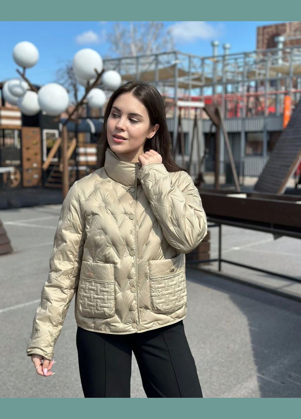 Бежевая демисезонная ультралегкая куртка -wear модель Viva 065