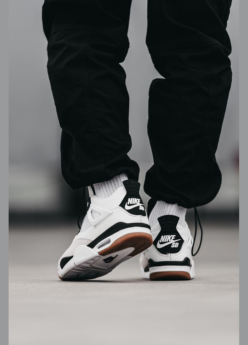 Белые всесезонные кроссовки мужские и женские nike air jordan 4 retro white | найк аир джордан 4 белые No Brand