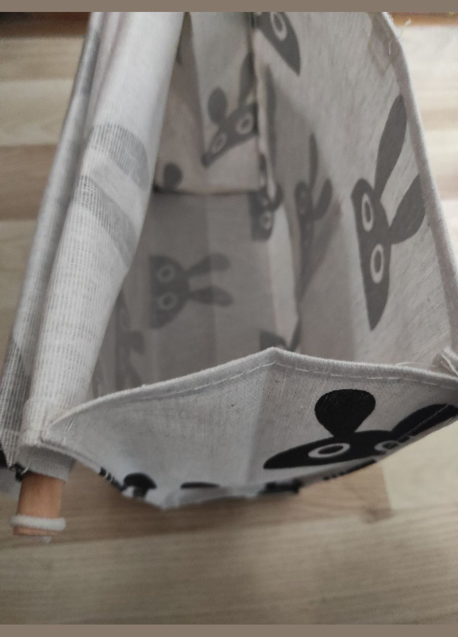 Подвесной органайзер-карман большой на стену с клапаном 30*28 см Зайцы No Brand (307252341)