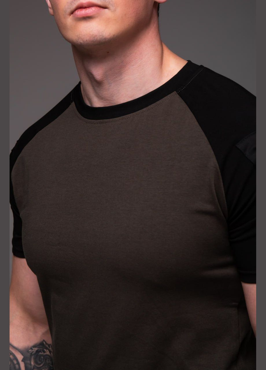 Хакі (оливкова) чоловіча футболка з кишенею на рукаві з коротким рукавом Vakko