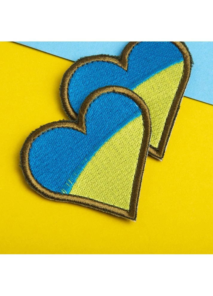 Шеврон 2 шт на липучке Флаг Украины Сердце, вышитый патч 6х6,5 см нашивка вышитый патч IDEIA (386250538)