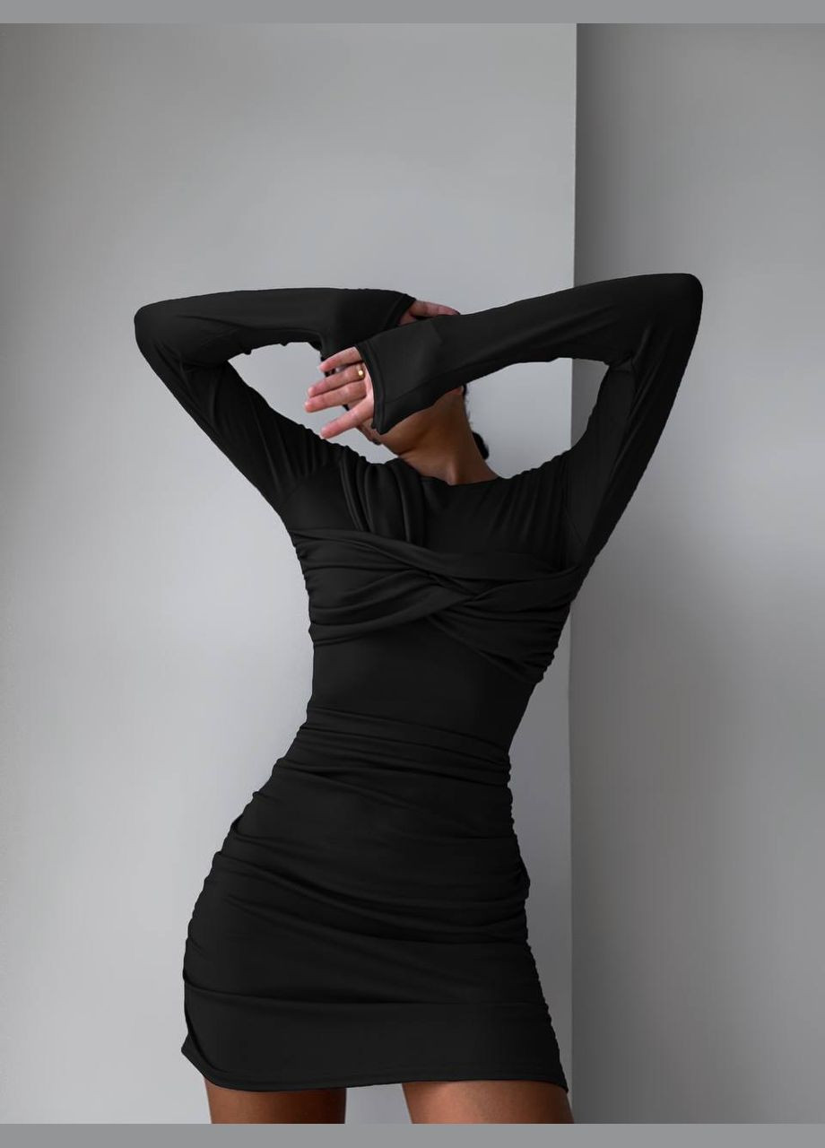 Чорна кежуал міні сукня з драпіруванням на грудях Adelante однотонна