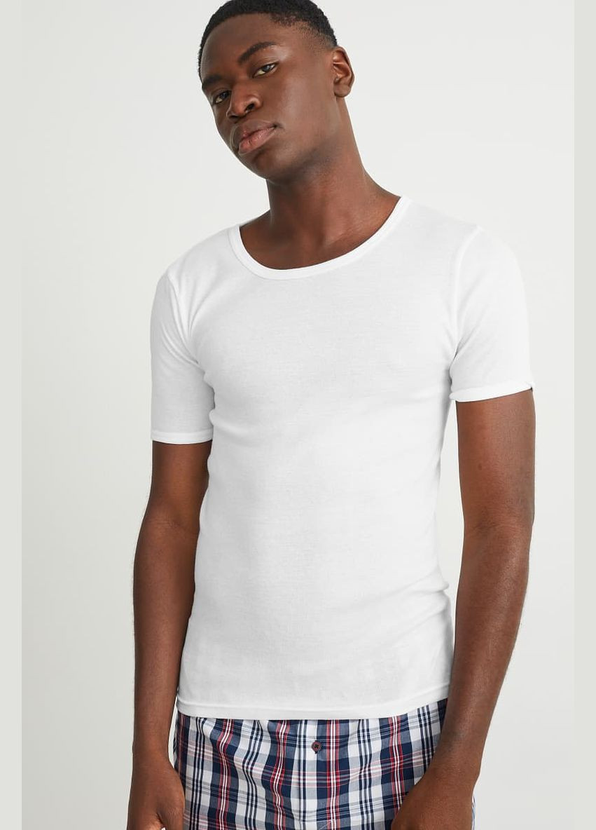 Біла футболка C&A