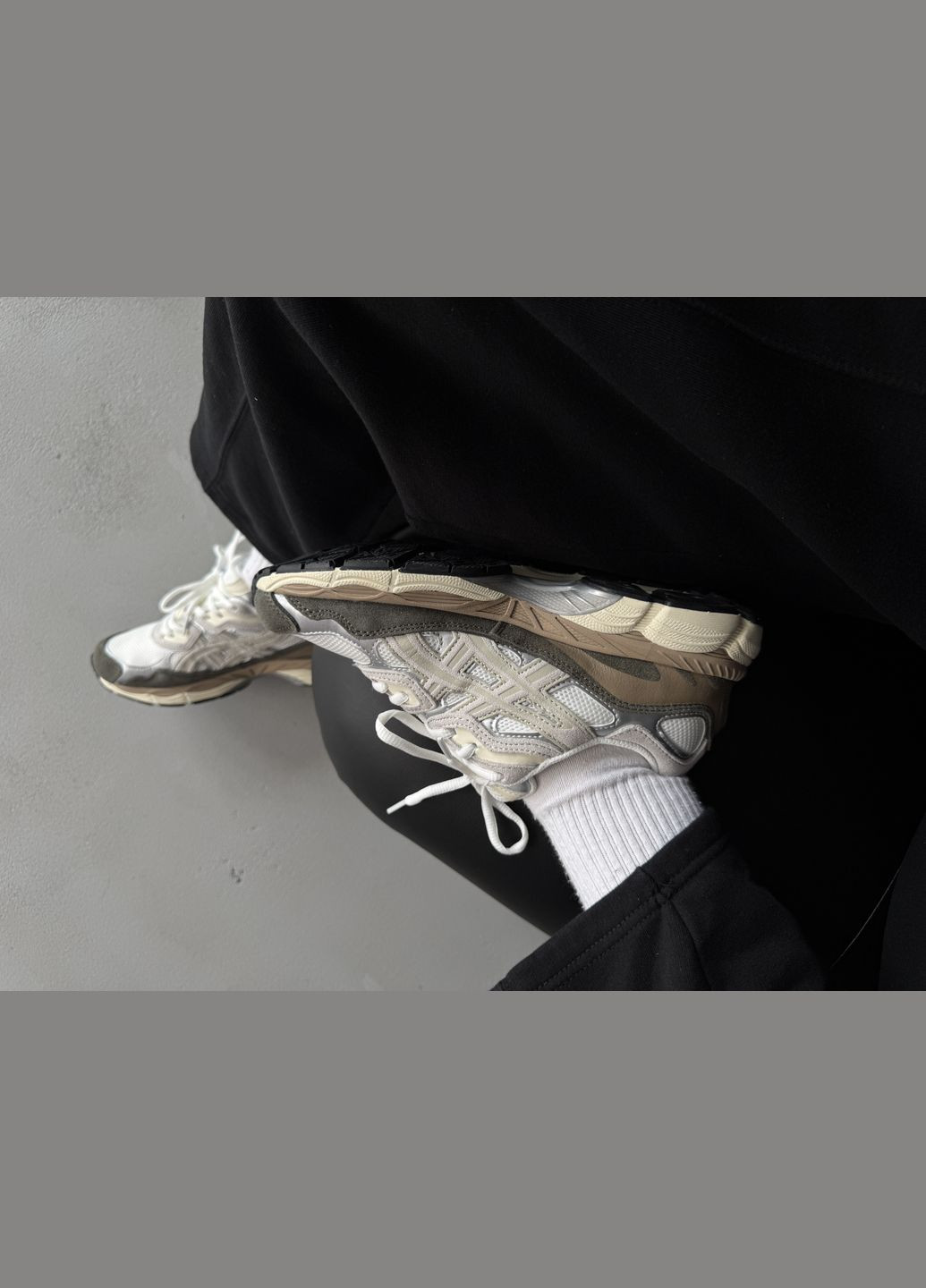 Білі Осінні кросівки чоловічі і жіночі asics gel-nyc white grey brown | асікс гель-нюк білі сірі коричневі No Brand