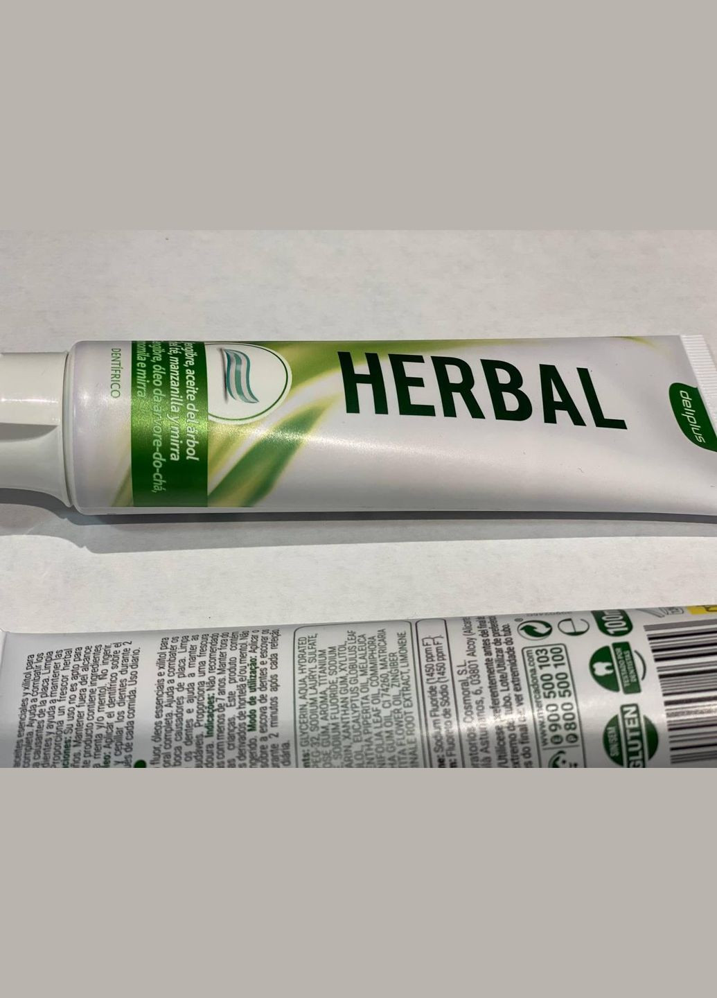 Зубна паста 2в1гелеподібна 100 мл Herbal на травах Deliplus (302802723)