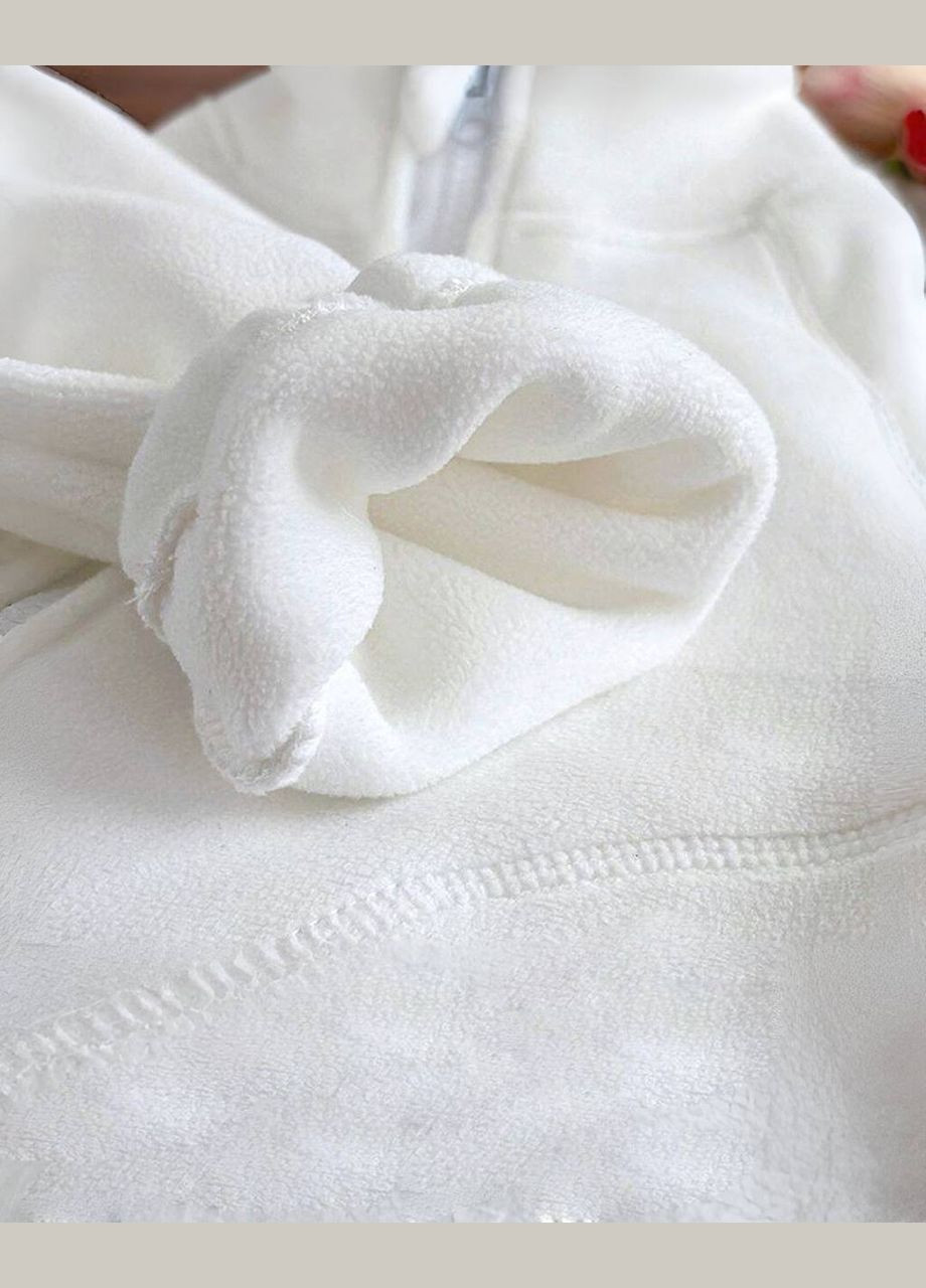 Білий демісезонний костюм дитячий з вишивкою брючний Garna