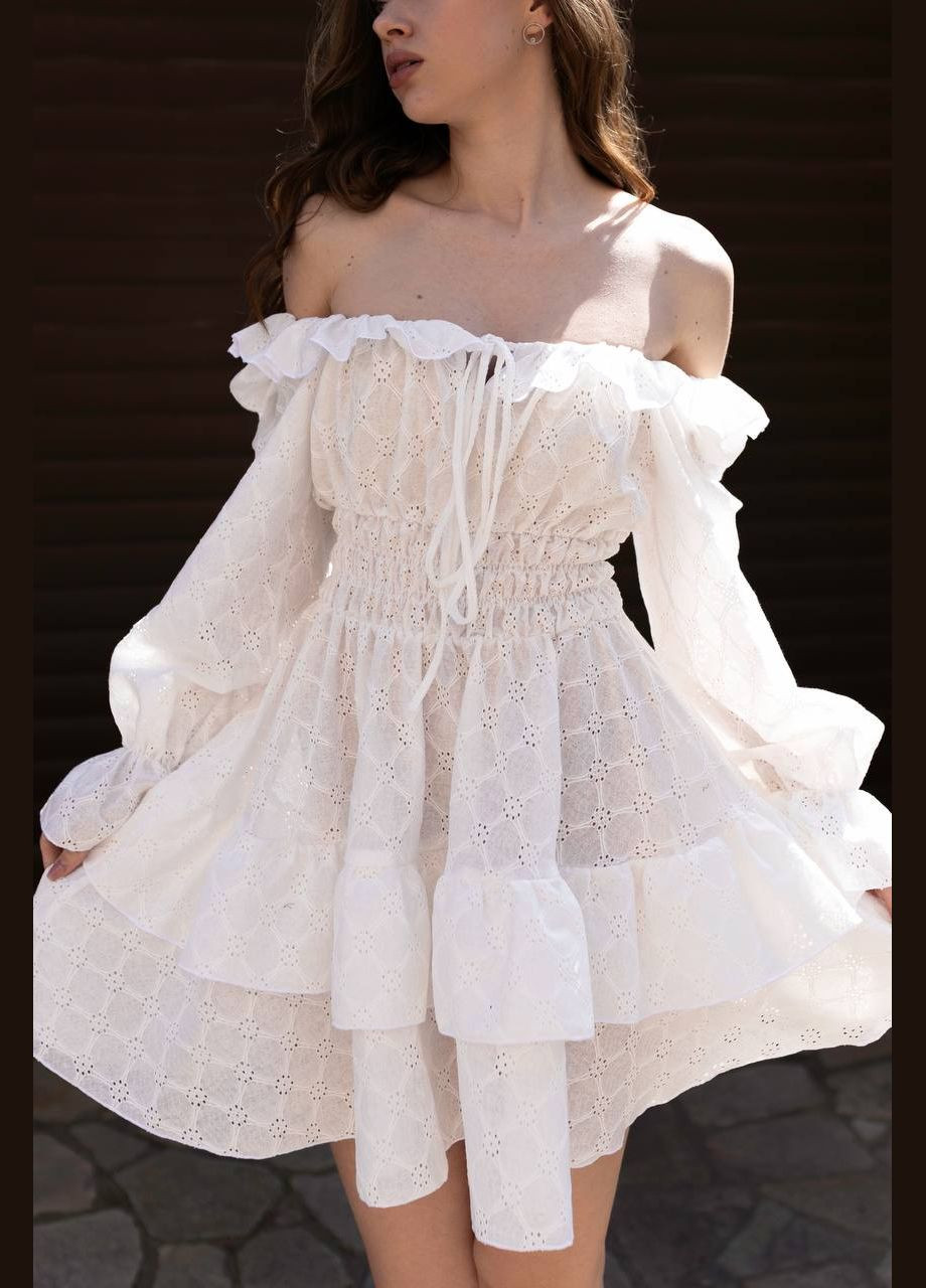 Молочное повседневный, праздничный женское платье с воланами Avanti