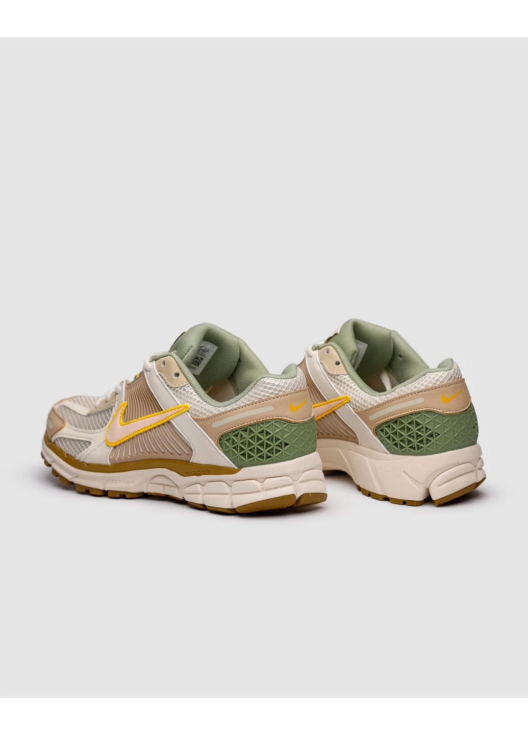Оранжевые демисезонные кроссовки мужские nike zoom vomero 5 sail laser orange найк зум вомеро 5 оранжевые No Brand