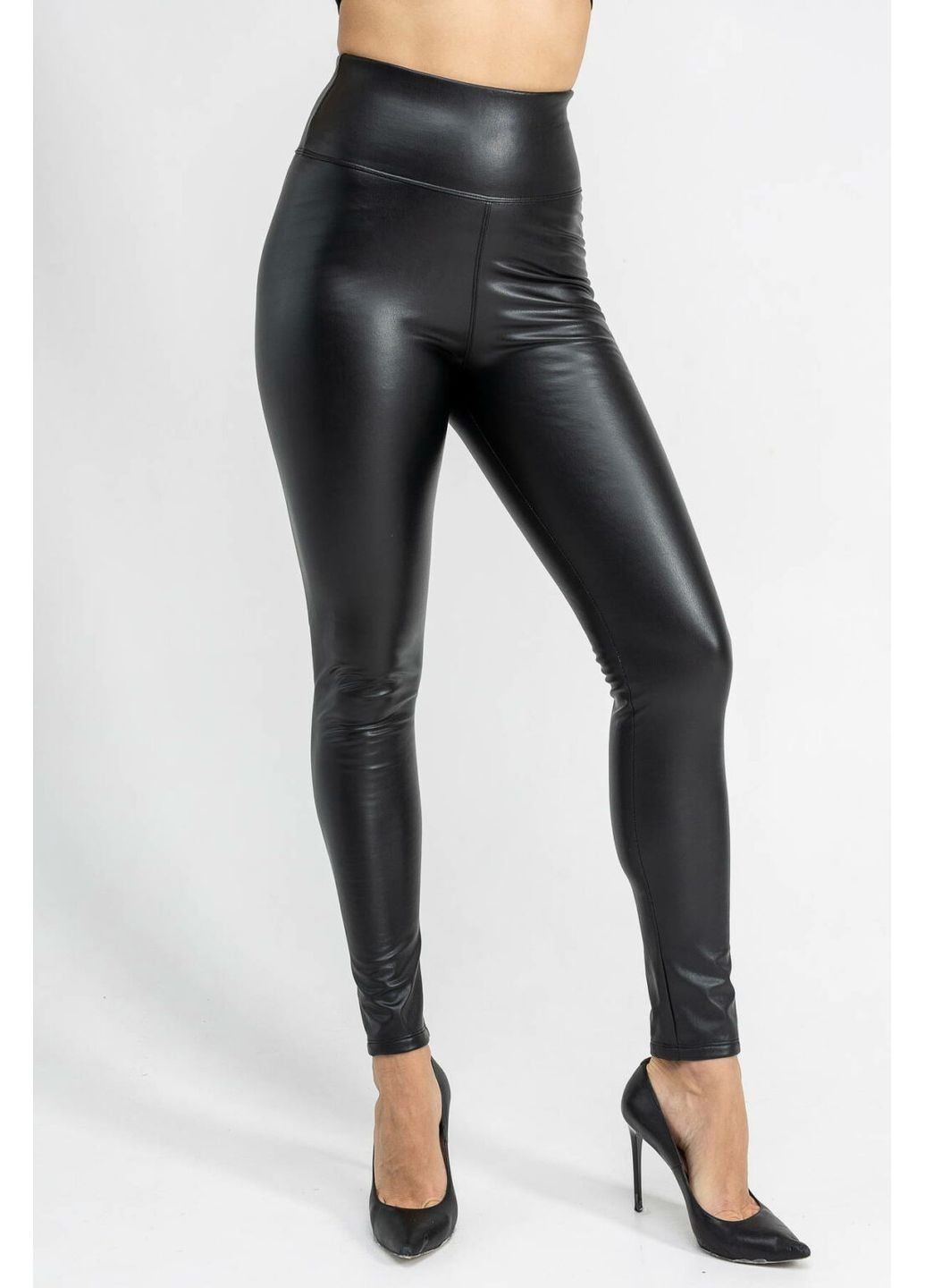 Черные демисезонные лосины из экокожи на флисе TOTALFIT