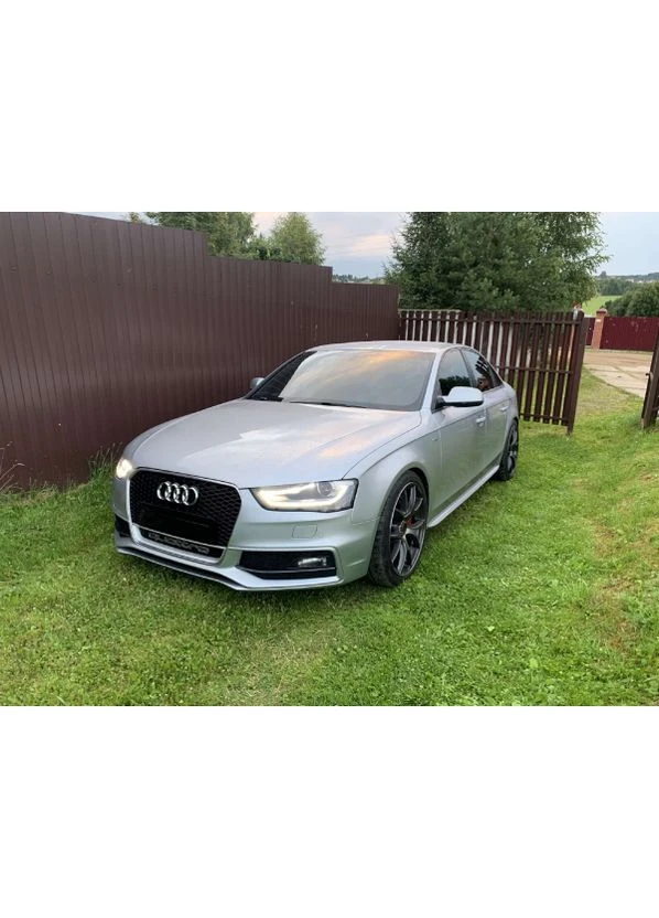 Решетка радиатора Audi A4 B8 2012-2015 (A4-RS136) No Brand (381819811)