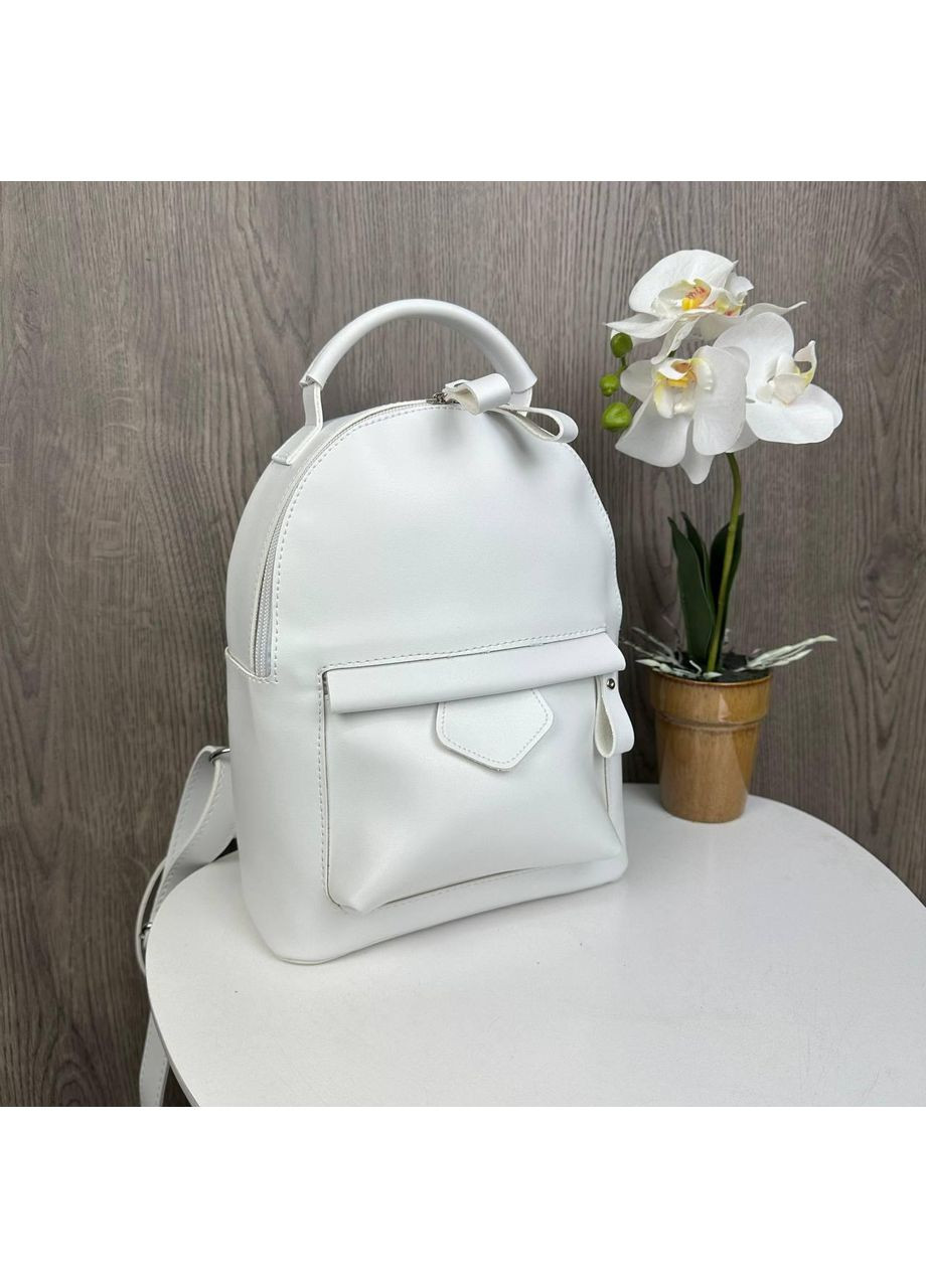 Детский мини рюкзачок для девочек с регулируемыми лямками из экокожи белый No Brand (351536787)