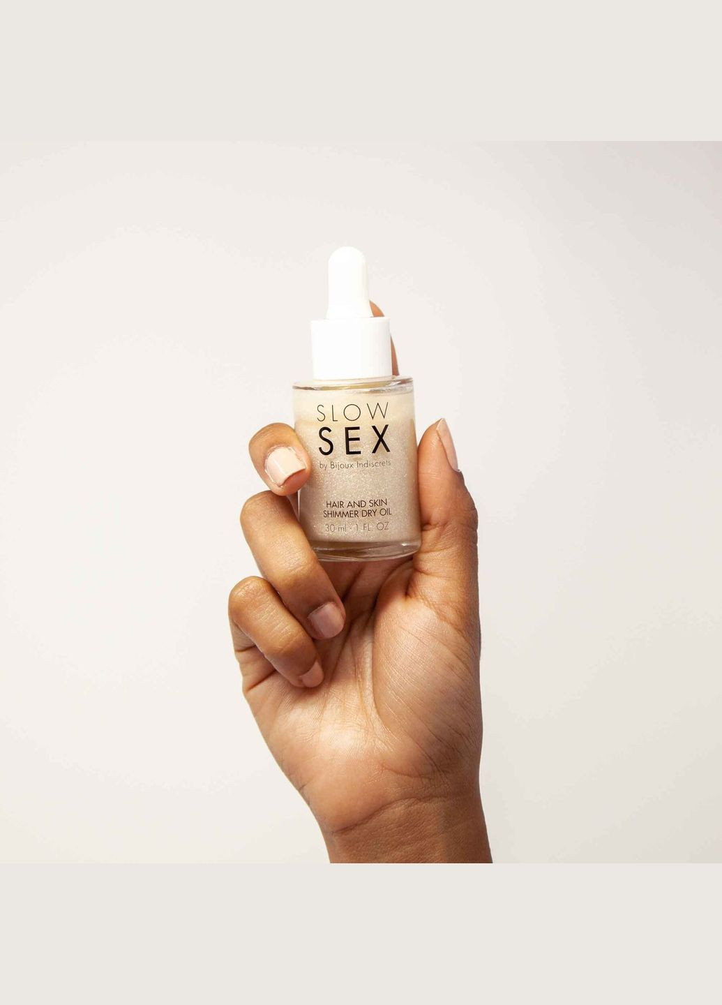 Суха олія-шимер для волосся та тіла Slow Sex Hair and skin shimmer dry oil Bijoux Indiscrets (369947346)
